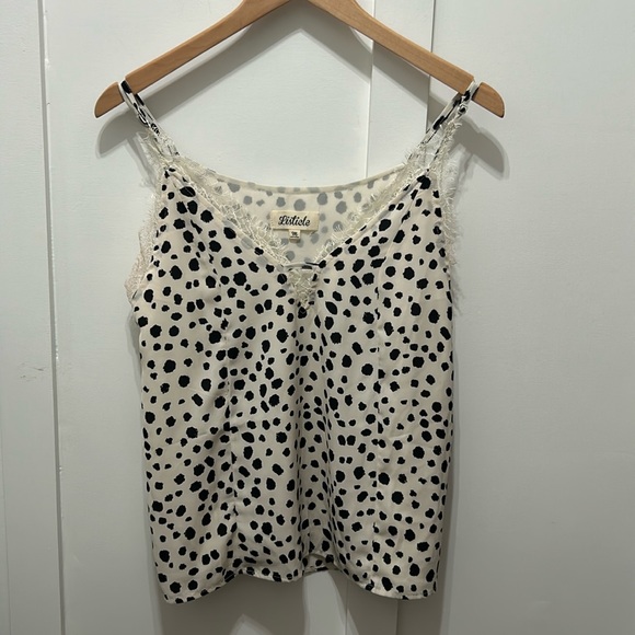 Listicle‎ Size Medium Lace Top Boutique Top Size Medium Spring/Summer - Picture 1 of 6